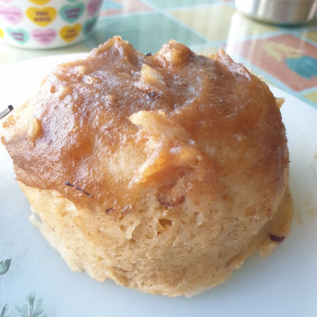 Mugcake de avellana y dátil