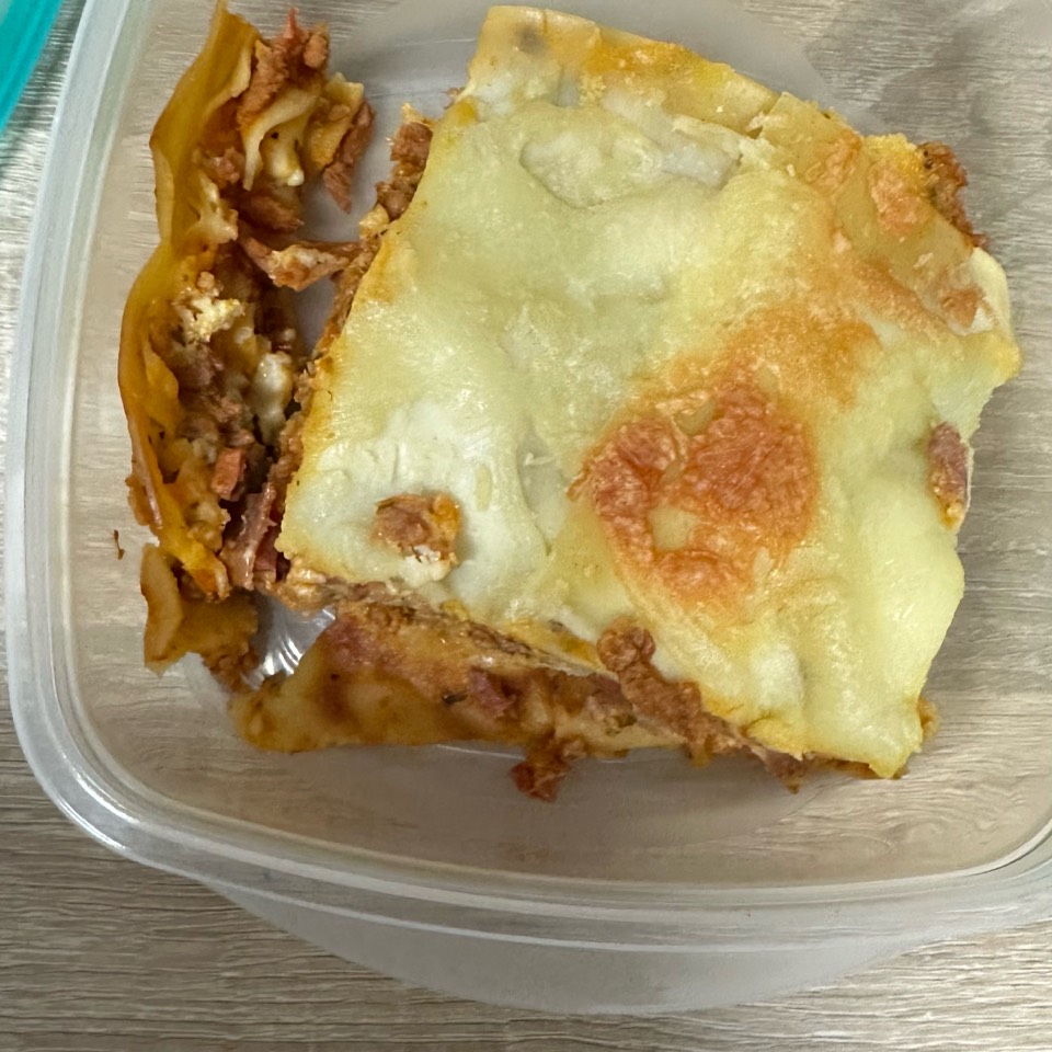 Lasaña de carne 