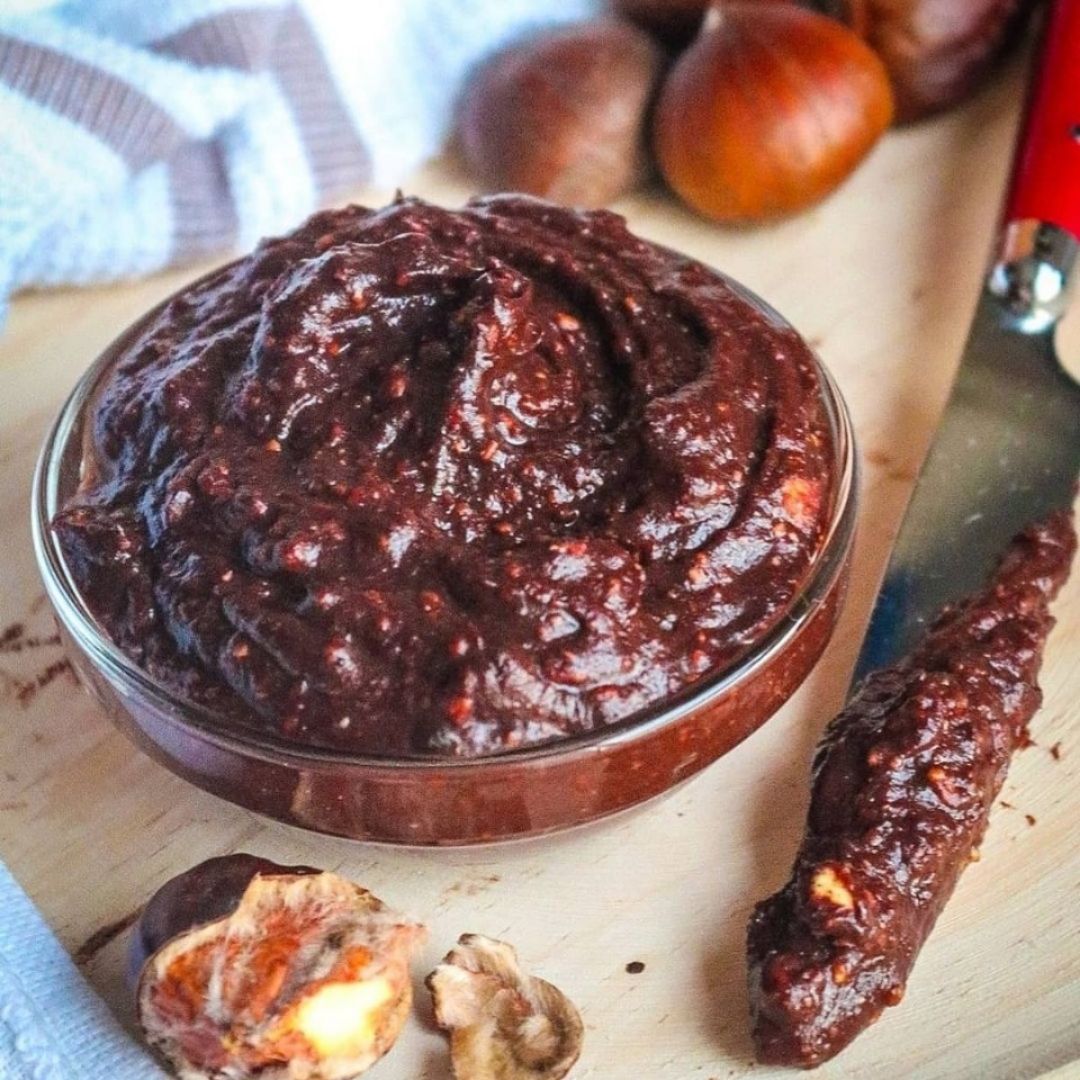 FITTELLA DE CASTAÑAS ( Nutella nocilla) FITTELLA DE CASTAÑAS ( Nutella nocilla)