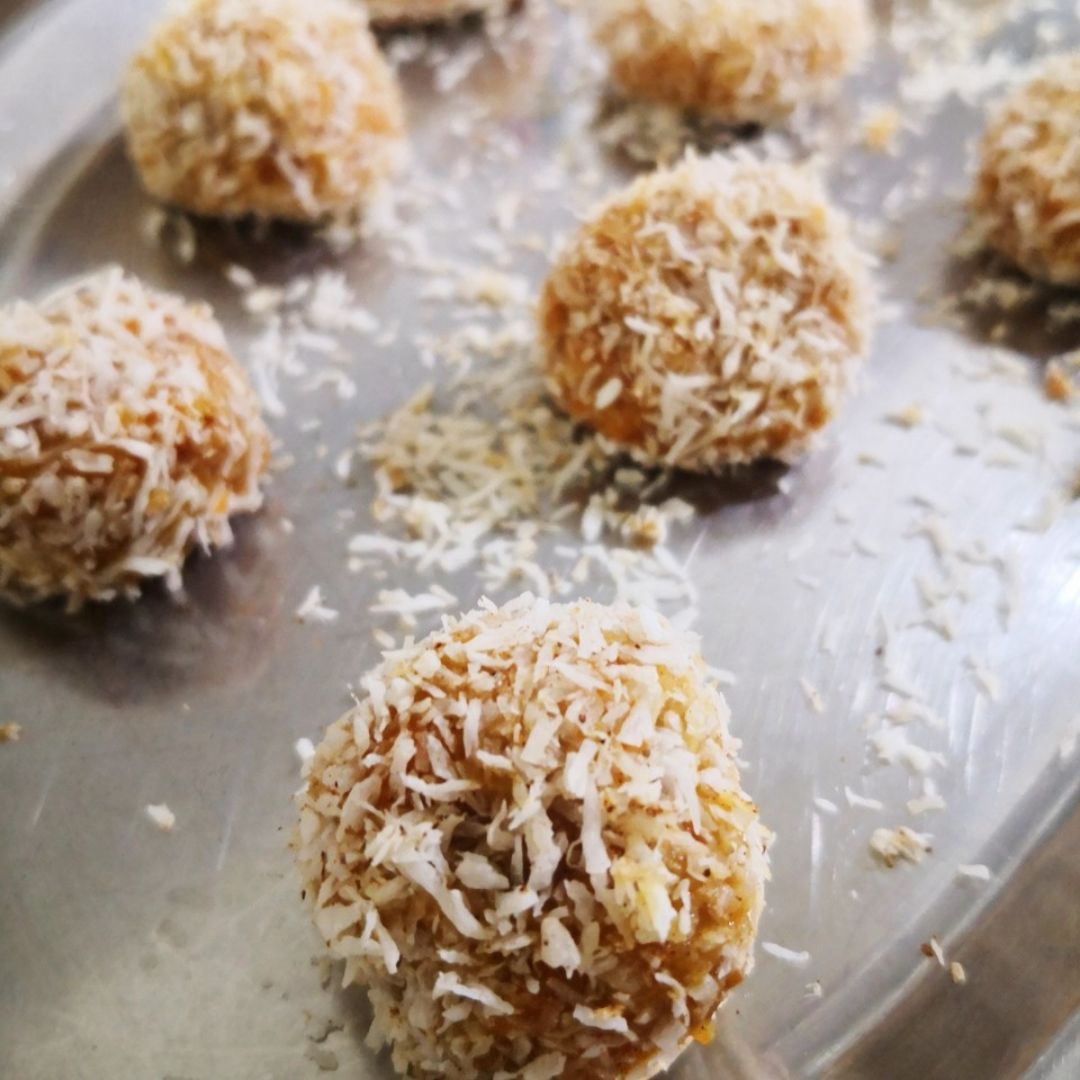 Bombones carrotcake Bombones carrotcake