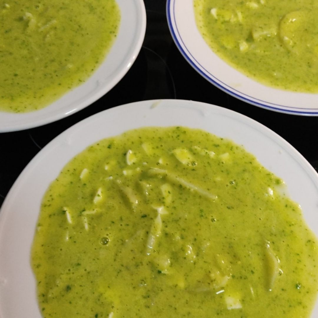 Gazpacho de invierno de patatas y cilantro Gazpacho de invierno de patatas y cilantro