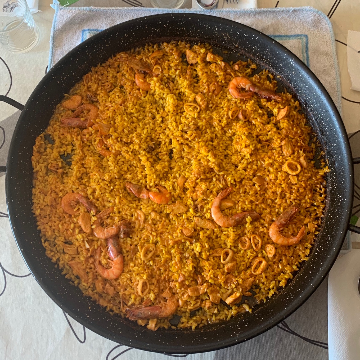 Paella de pescado