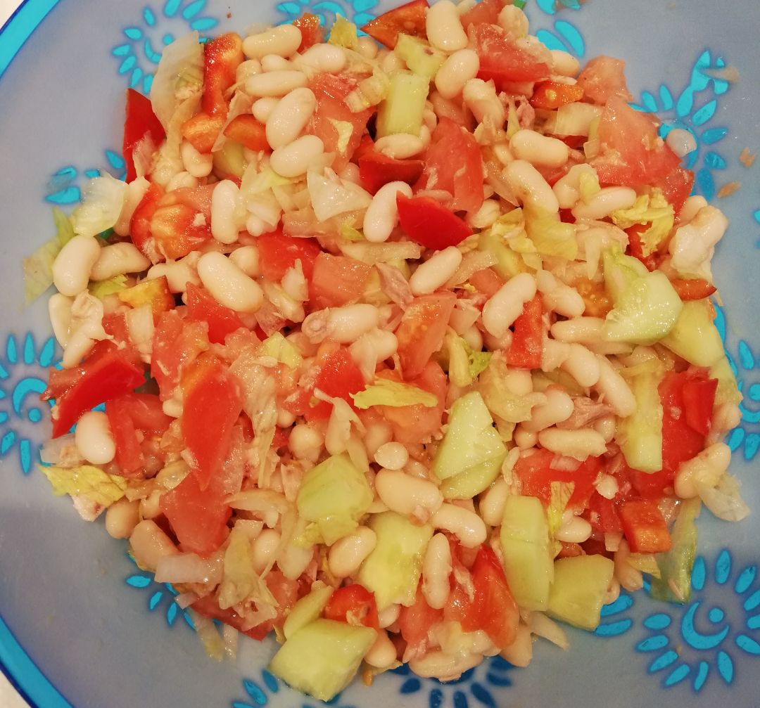 Ensalada de Alubias Blancas Ensalada de Alubias Blancas