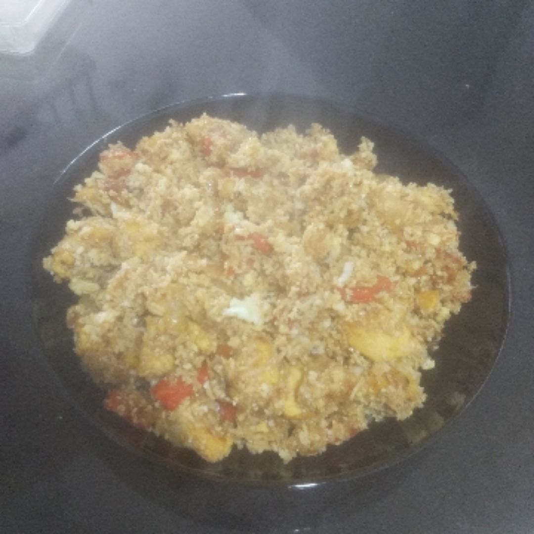 Falso cuscús de coliflor con pollo Falso cuscús de coliflor con pollo