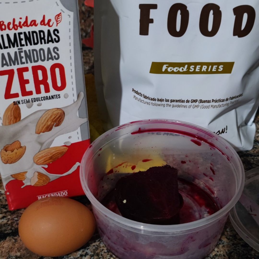 Crepe de remolacha con mango, pollo natural y feta Paso 0 Crepe de remolacha con mango, pollo natural y feta Paso 0