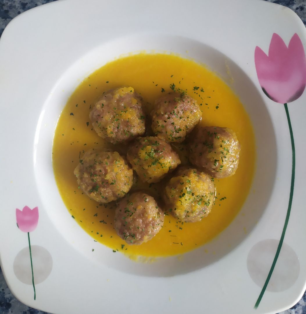 Albóndigas en salsa 🍲 Albóndigas en salsa 🍲