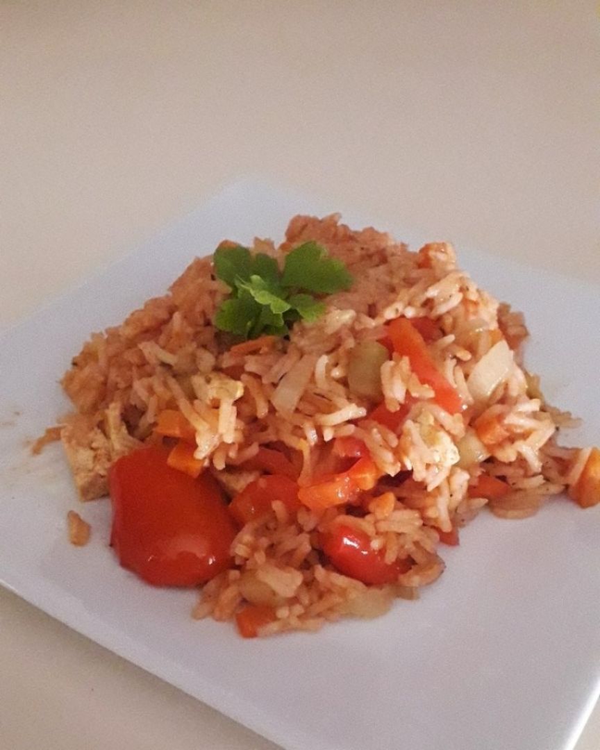Arroz basmatti con tofu y verduras 