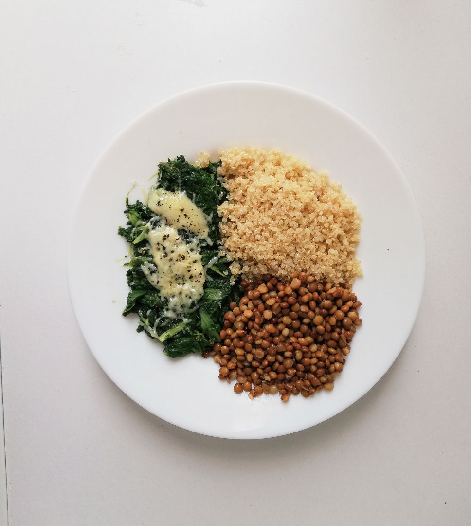 Acelgas gratinadas con quinoa y lentejas Acelgas gratinadas con quinoa y lentejas
