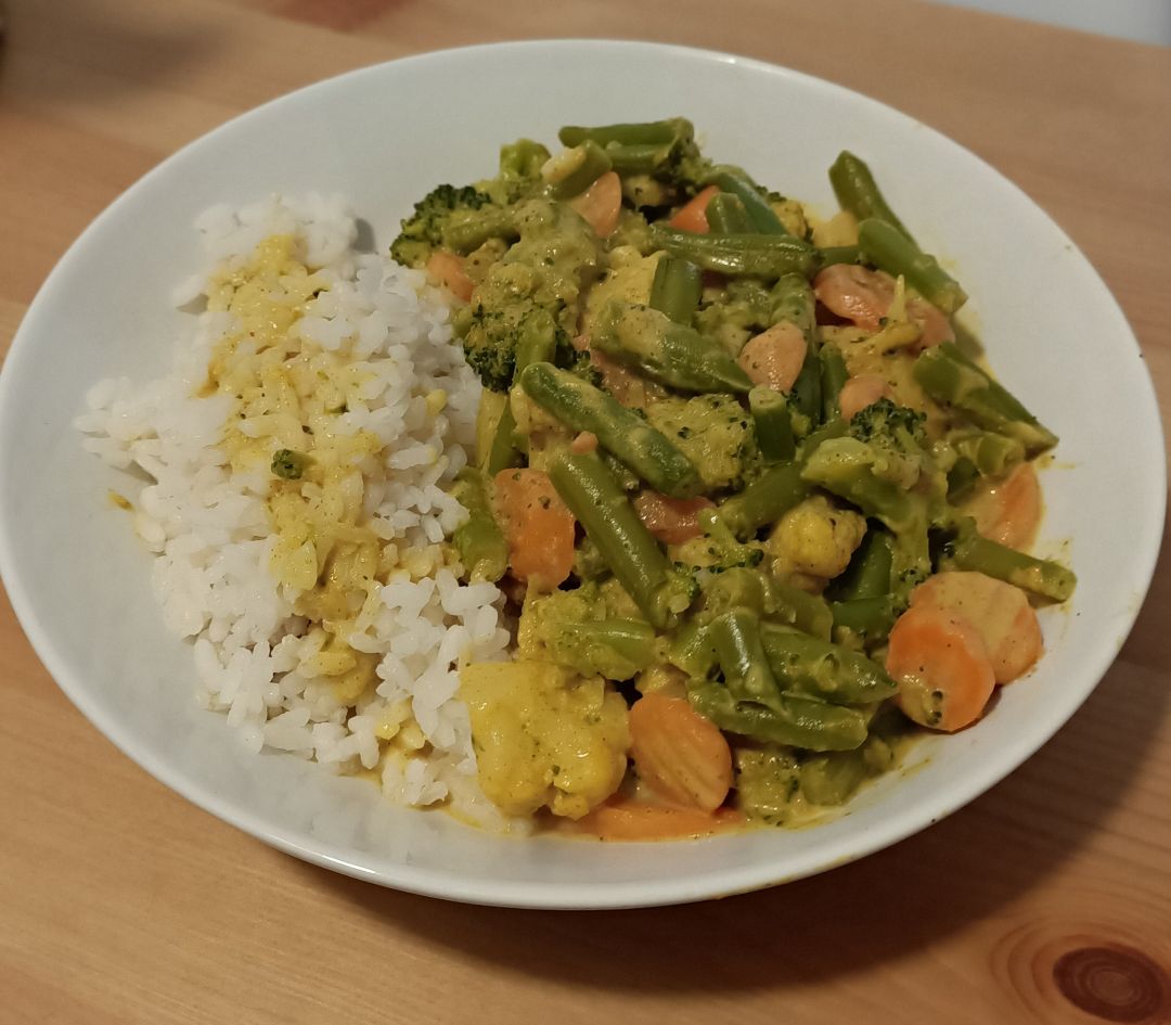 Curry de verduras vegano Curry de verduras vegano