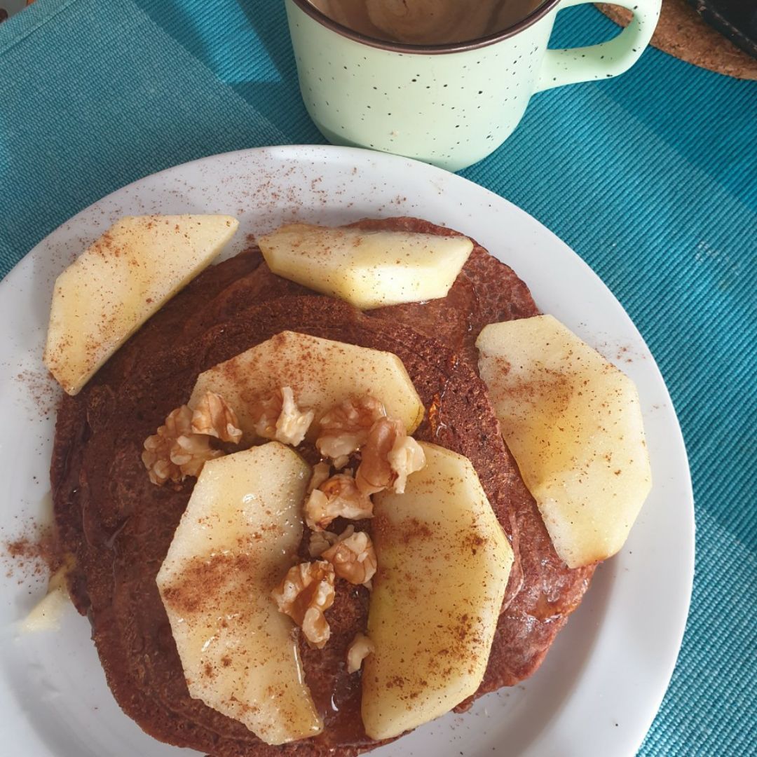 Tortitas de chocolotate con manzana y nueces 🥞🍎 Paso 2 Tortitas de chocolotate con manzana y nueces 🥞🍎 Paso 2