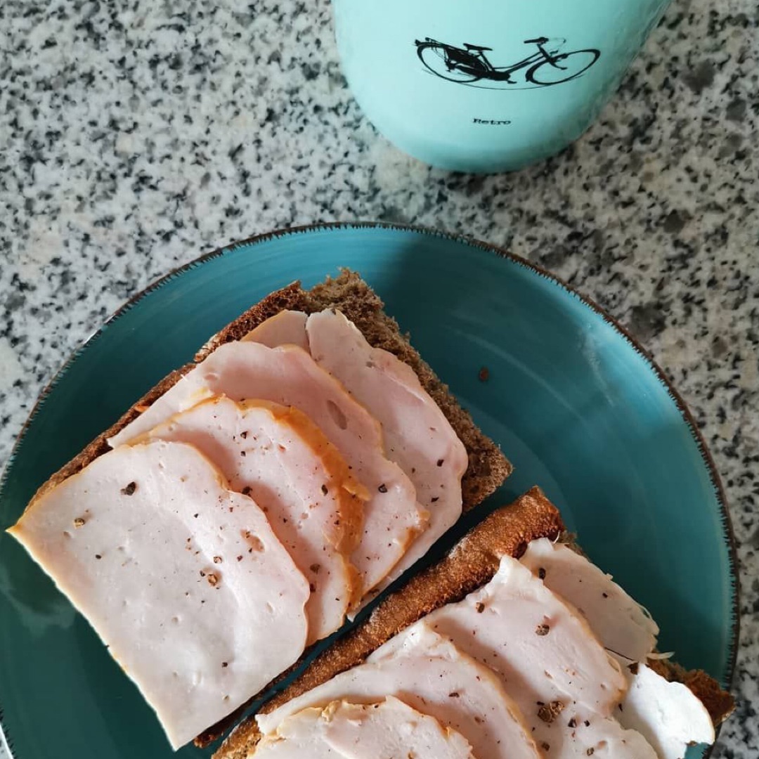 Tostadas con aceite y pavo