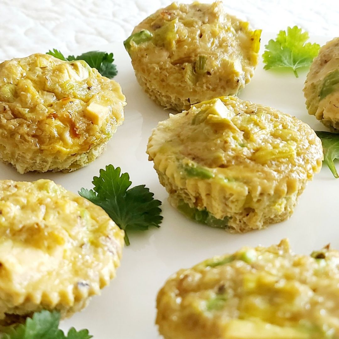 Muffins de quinoa y aguacate al horno Muffins de quinoa y aguacate al horno