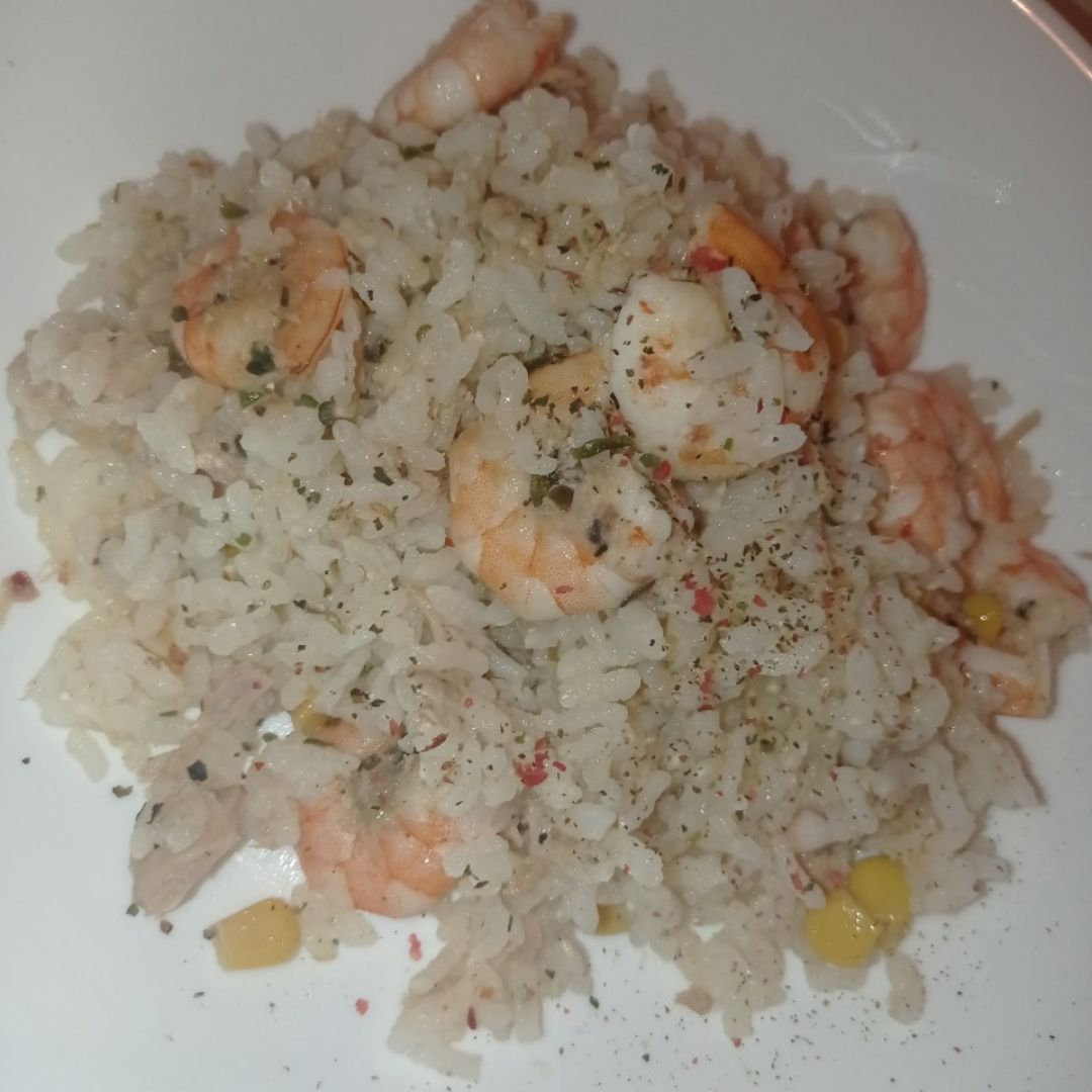 Arroz con gambas y maíz Arroz con gambas y maíz