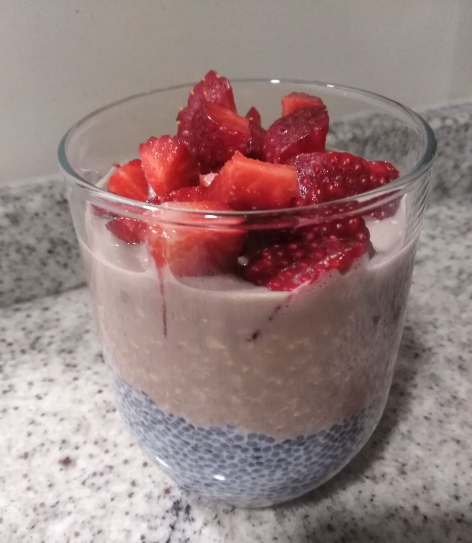 Pudding de Chía con cacao y frutos rojos