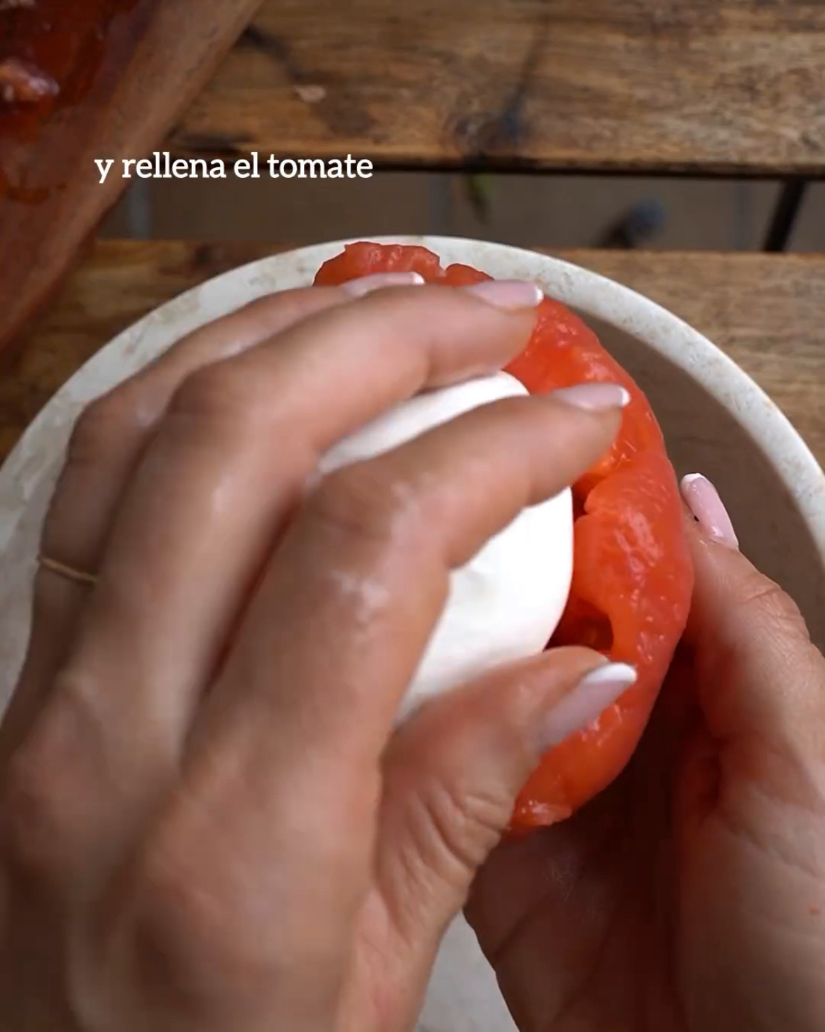 Bomba de tomate y burrata Paso 3 Bomba de tomate y burrata Paso 3