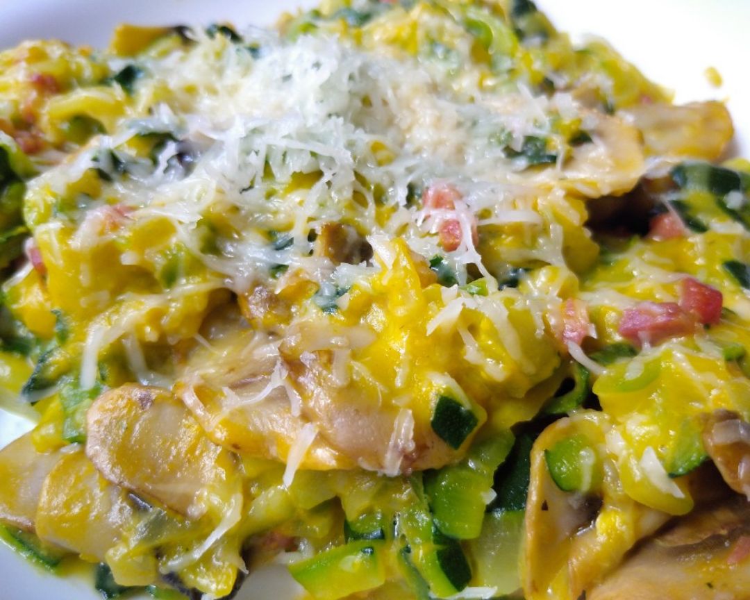 Tallarines de calabacín tipo Carbonara Tallarines de calabacín tipo Carbonara
