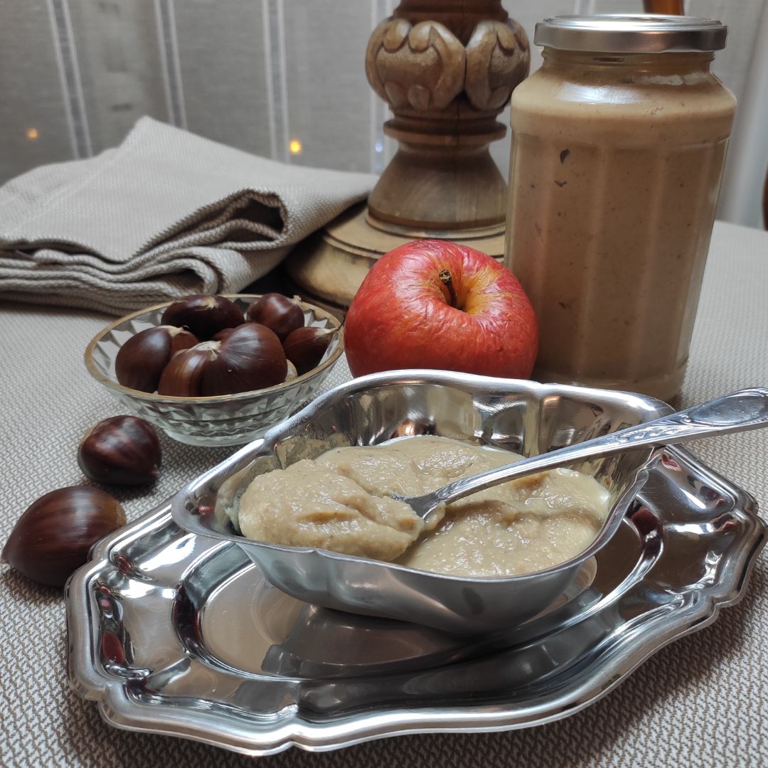 "Mantequilla" crema de castañas y manzana 🌰🍎 "Mantequilla" crema de castañas y manzana 🌰🍎