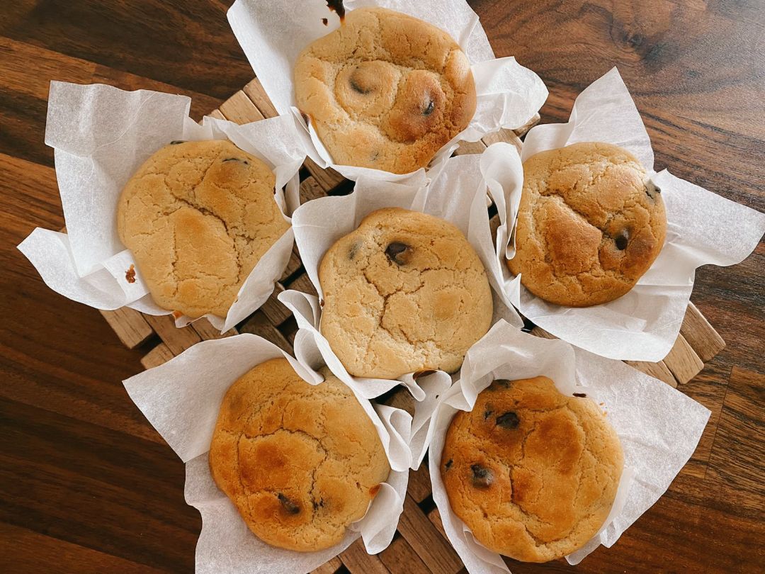 Cupcakes con chips de chocolate Paso 4 Cupcakes con chips de chocolate Paso 4