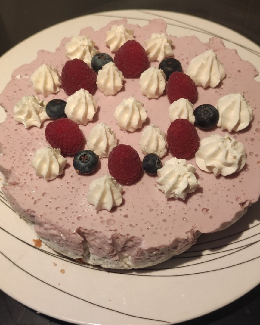 Tarta de stracciatela y frutos rojos Paso 3 Tarta de stracciatela y frutos rojos Paso 3