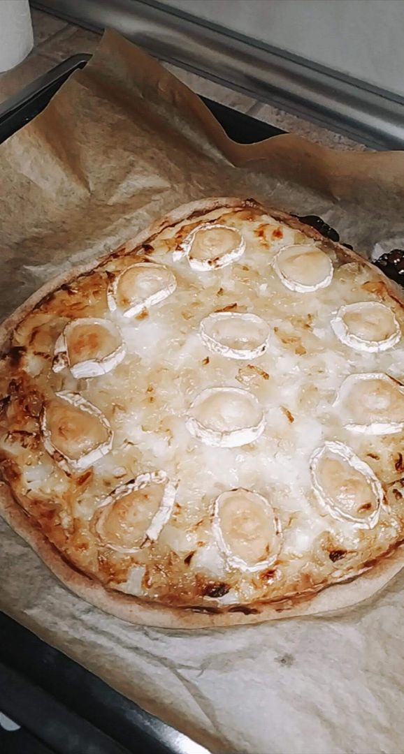 Pizza con masa integral