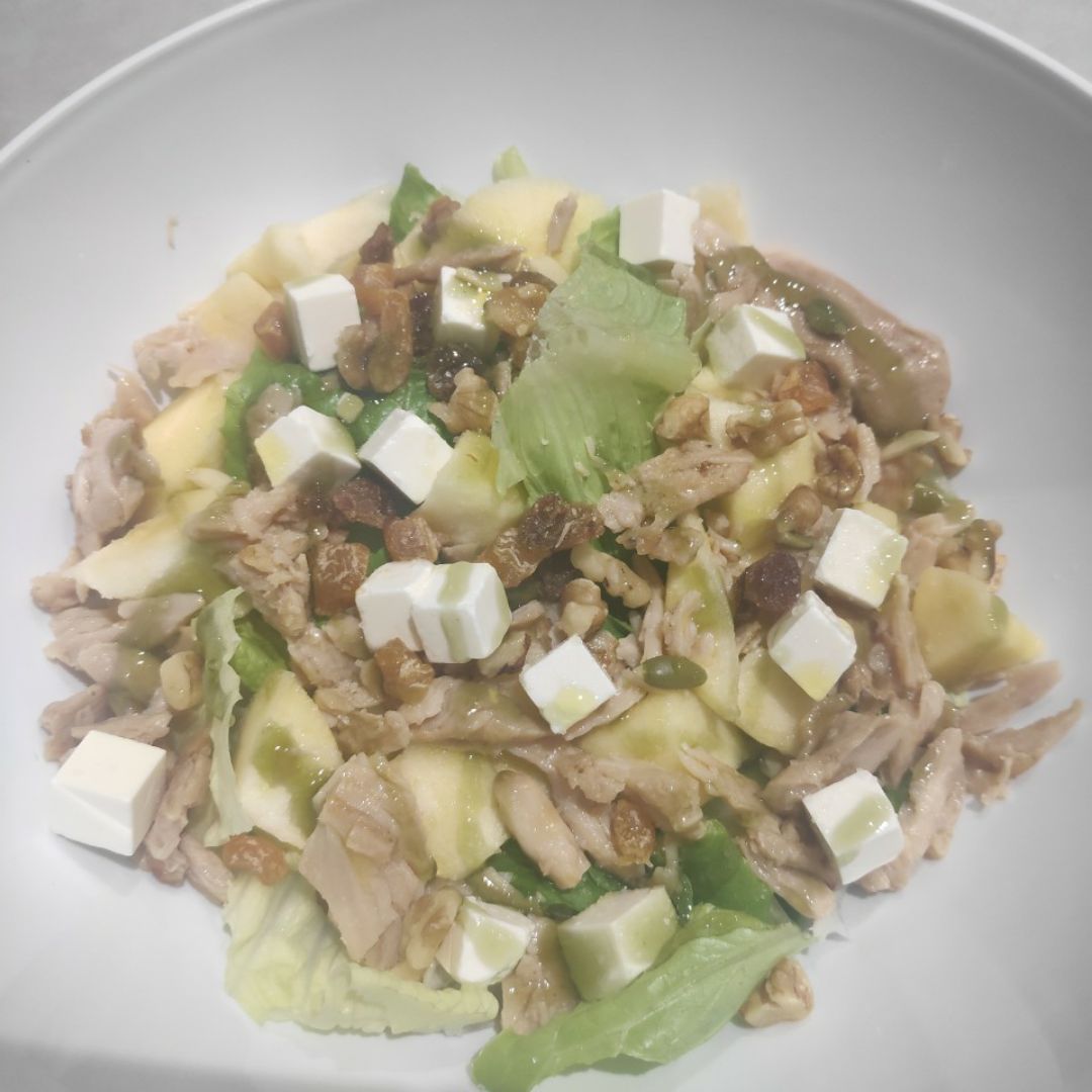 Ensalada pollo y manzana Ensalada pollo y manzana