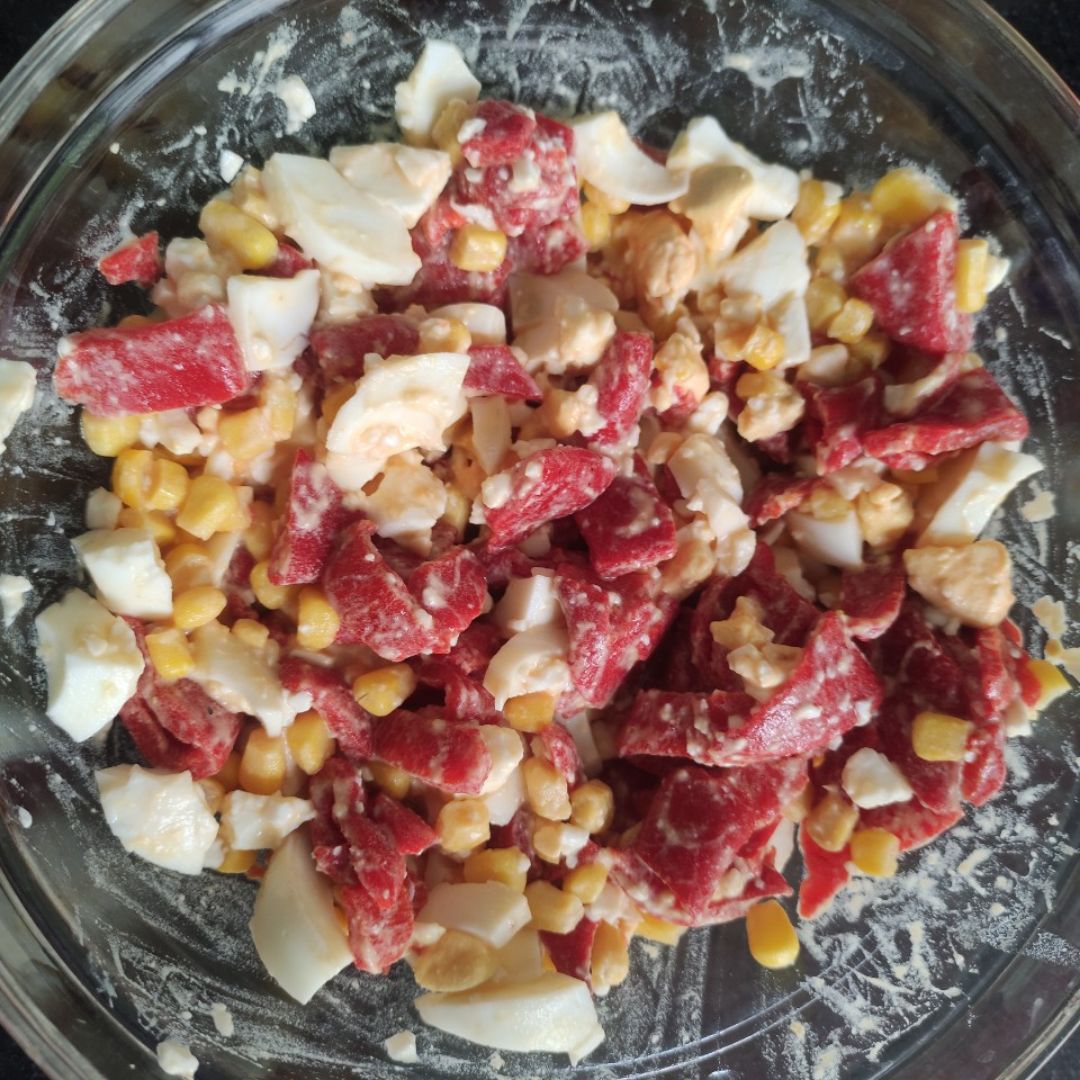 Ensalada de pimientos del piquillo 🌶️🌽🥚🧀 Ensalada de pimientos del piquillo 🌶️🌽🥚🧀