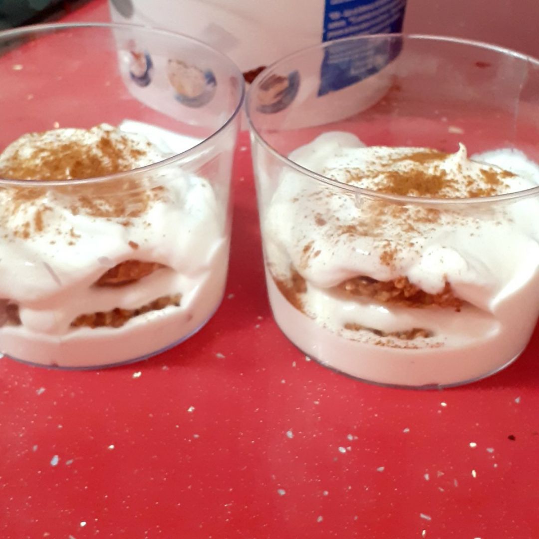 Tiramisu de galleta de avena Tiramisu de galleta de avena