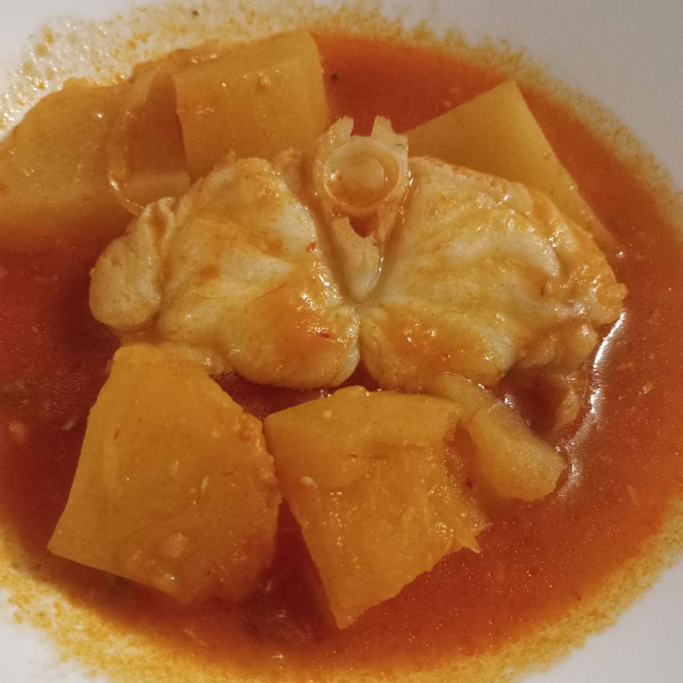 Guiso de rape con patatas