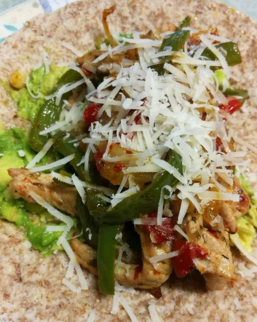 Fajitas de pollo y verduras Fajitas de pollo y verduras