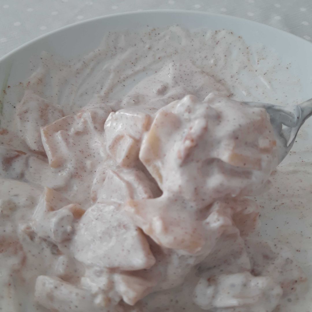 Queso batido 0% con nueces y manzana asada al micro Paso 2 Queso batido 0% con nueces y manzana asada al micro Paso 2