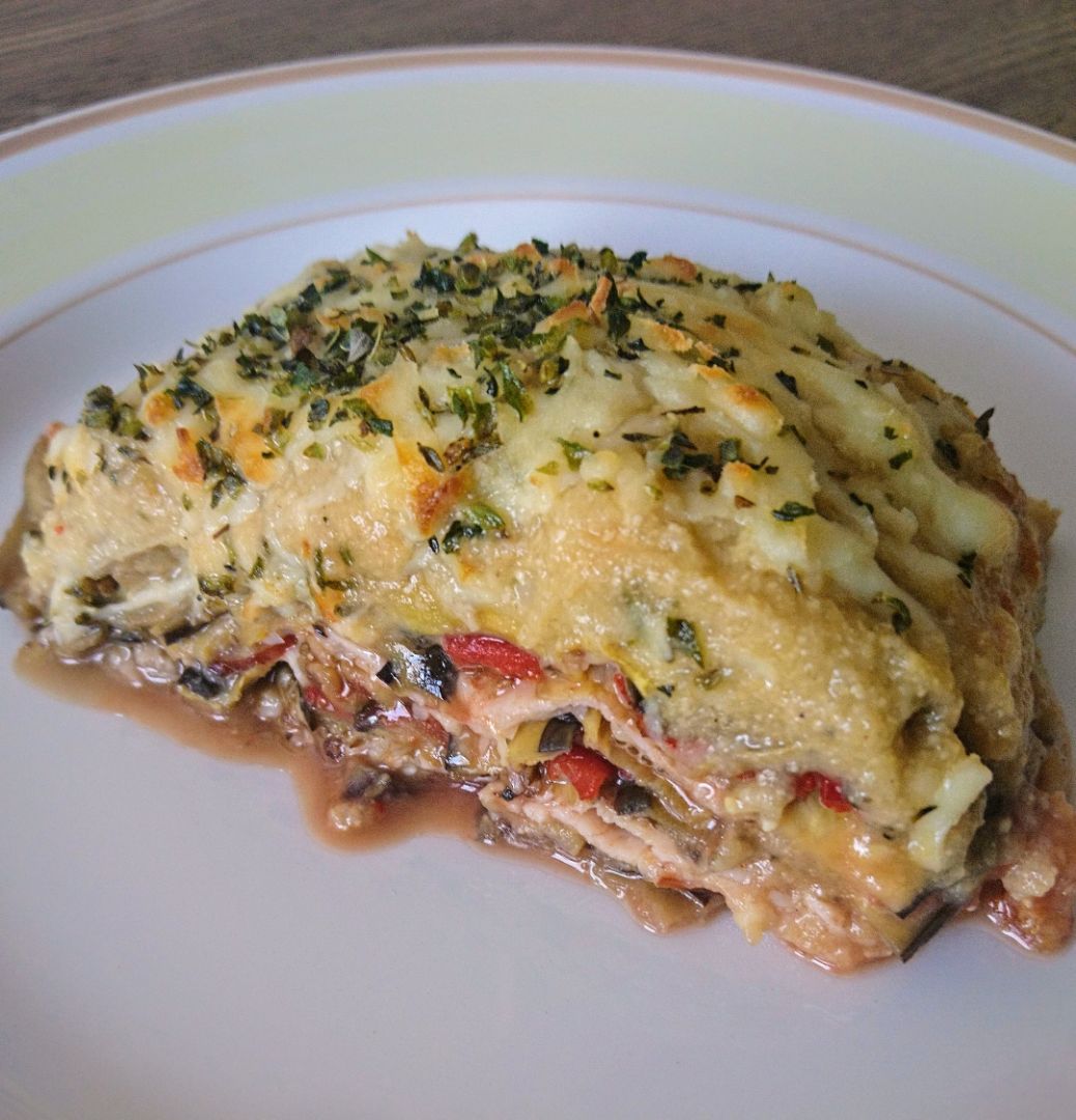 Lasaña de berenjena con bechamel de calabacin Lasaña de berenjena con bechamel de calabacin
