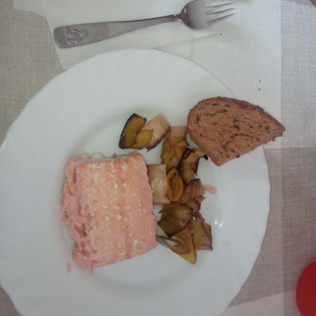 Salmón con puerros Salmón con puerros