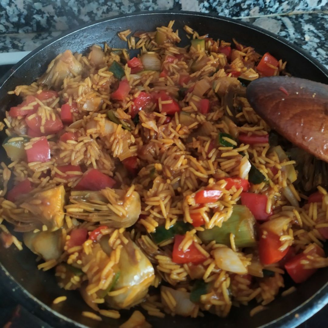 Arroz basmati con alcachofas