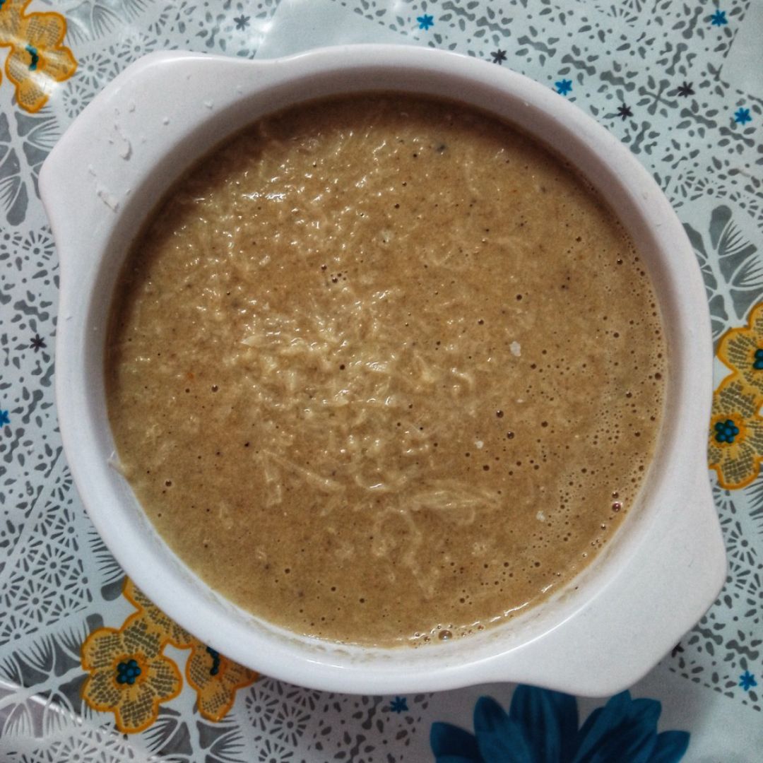 Crema de champiñones con parmesano Crema de champiñones con parmesano