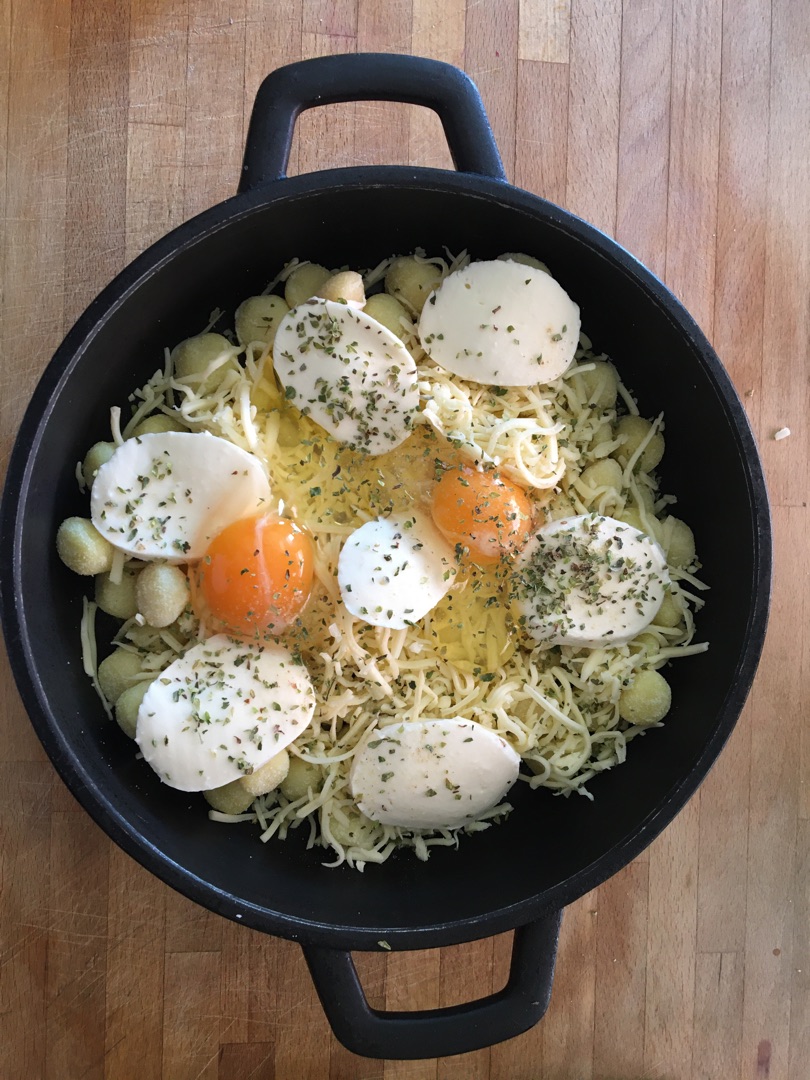 Gnocchis con huevo y mozzarellaStep 0
