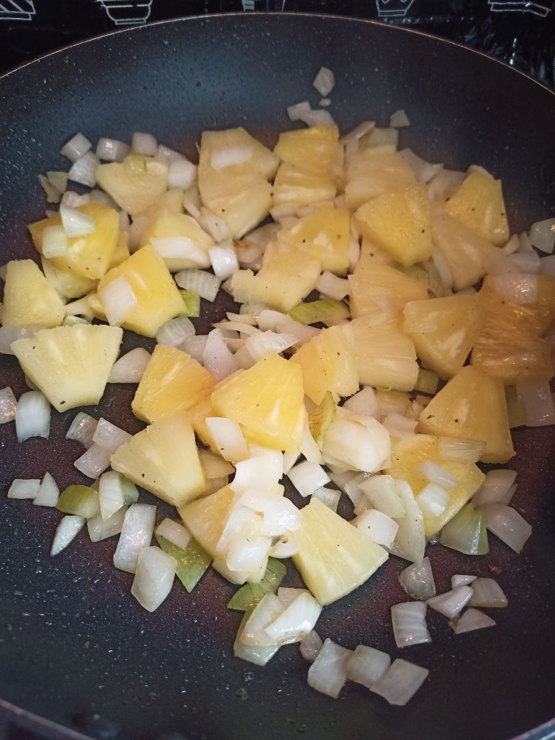 Solomillo de pavo a la piña Paso 3 Solomillo de pavo a la piña Paso 3