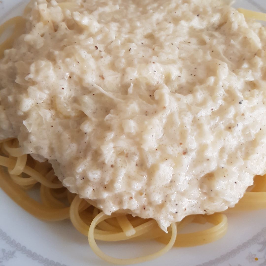 Pasta alla cipolla Pasta alla cipolla