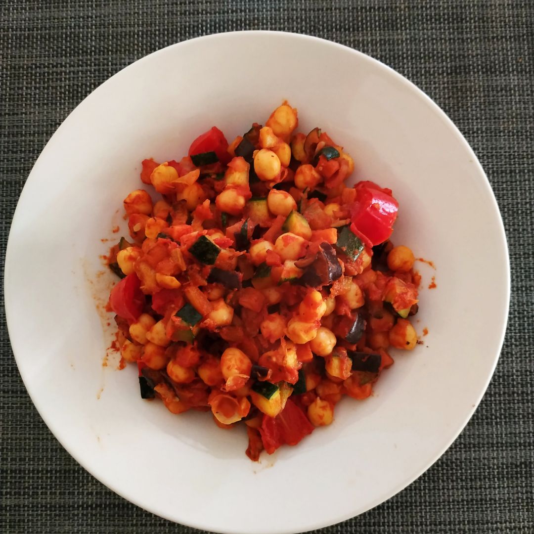 Garbanzos con tomate 