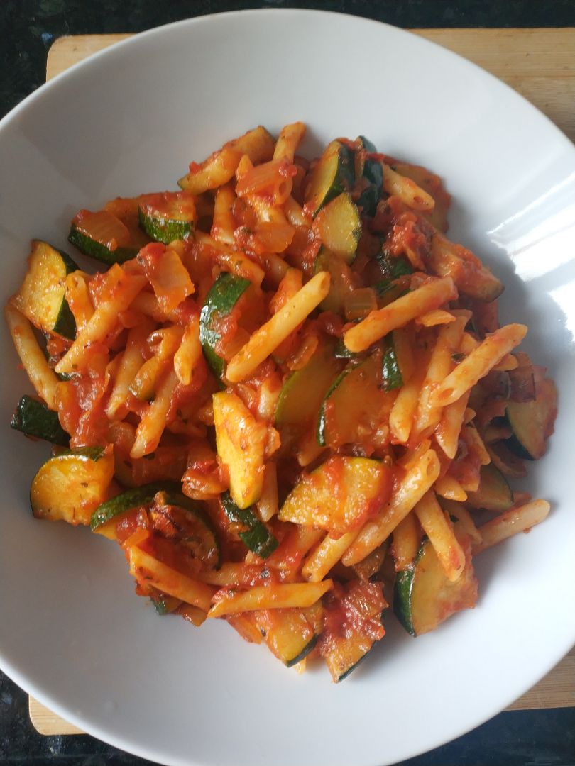 Macarrones con carne y verduras