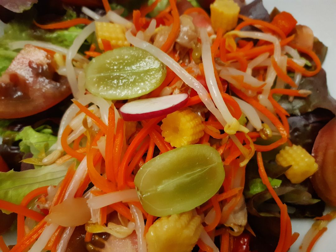 Ensalada de germinados Ensalada de germinados