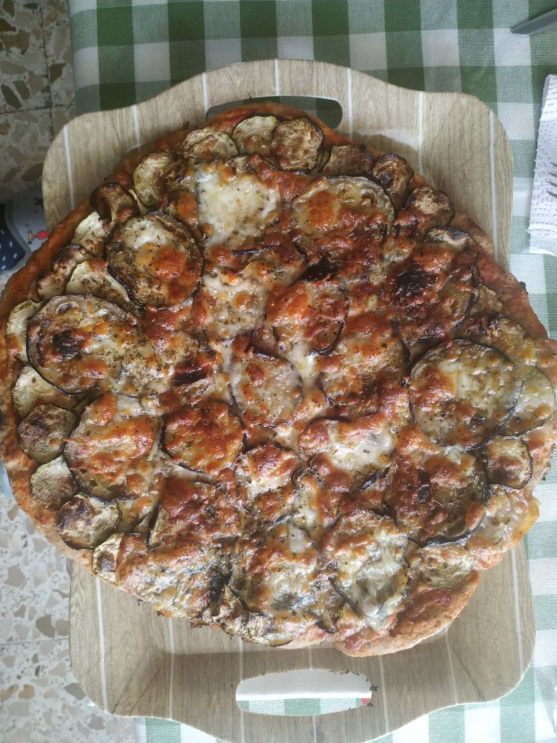 Pizza integral con verdura 😉 Pizza integral con verdura 😉