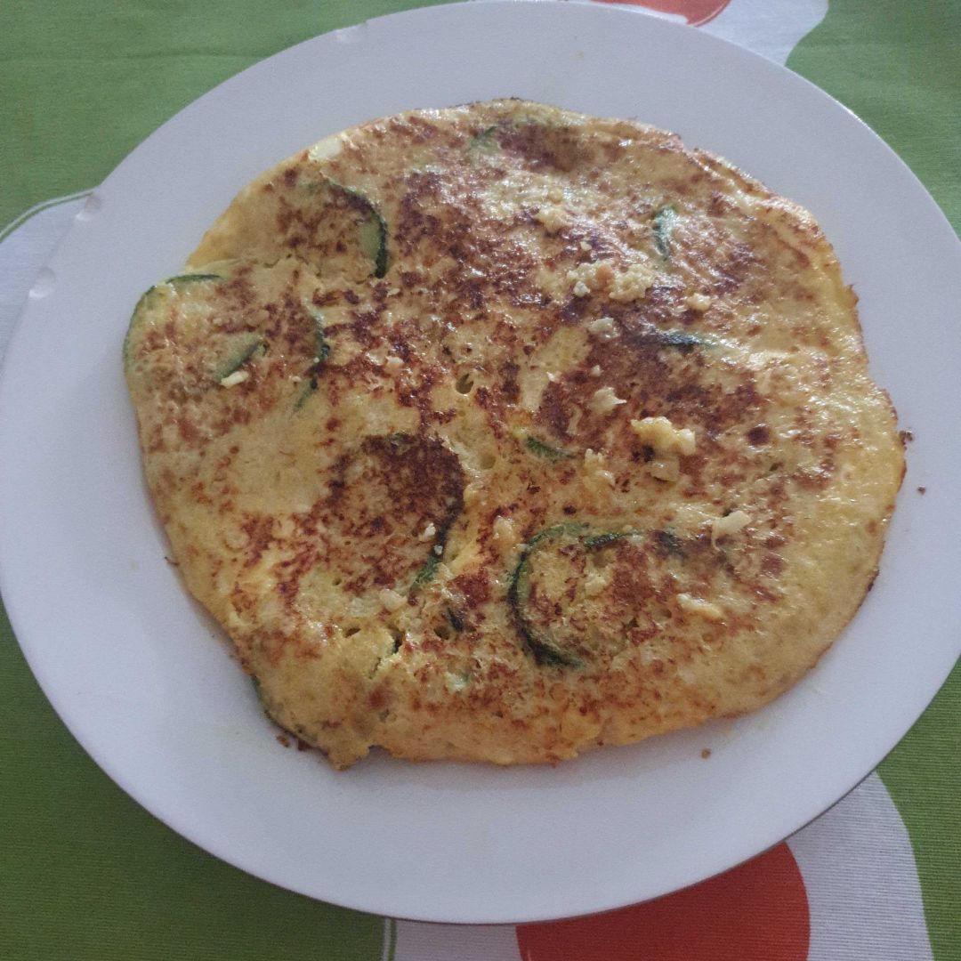Tortilla de coliflor y calabacín Tortilla de coliflor y calabacín