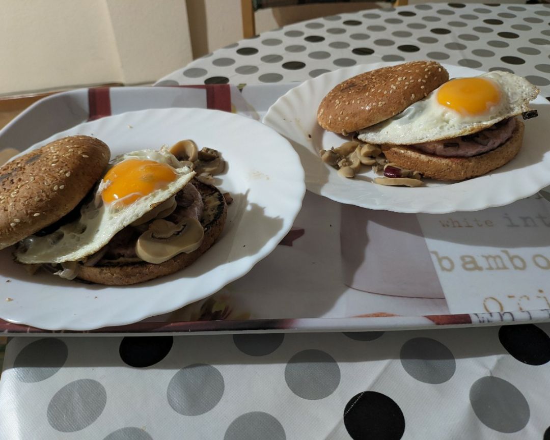 Hamburguesa 🍔🐧