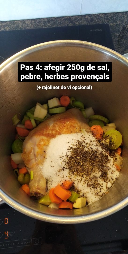 Concentrado de caldo de verduras y pollo Paso 3 Concentrado de caldo de verduras y pollo Paso 3