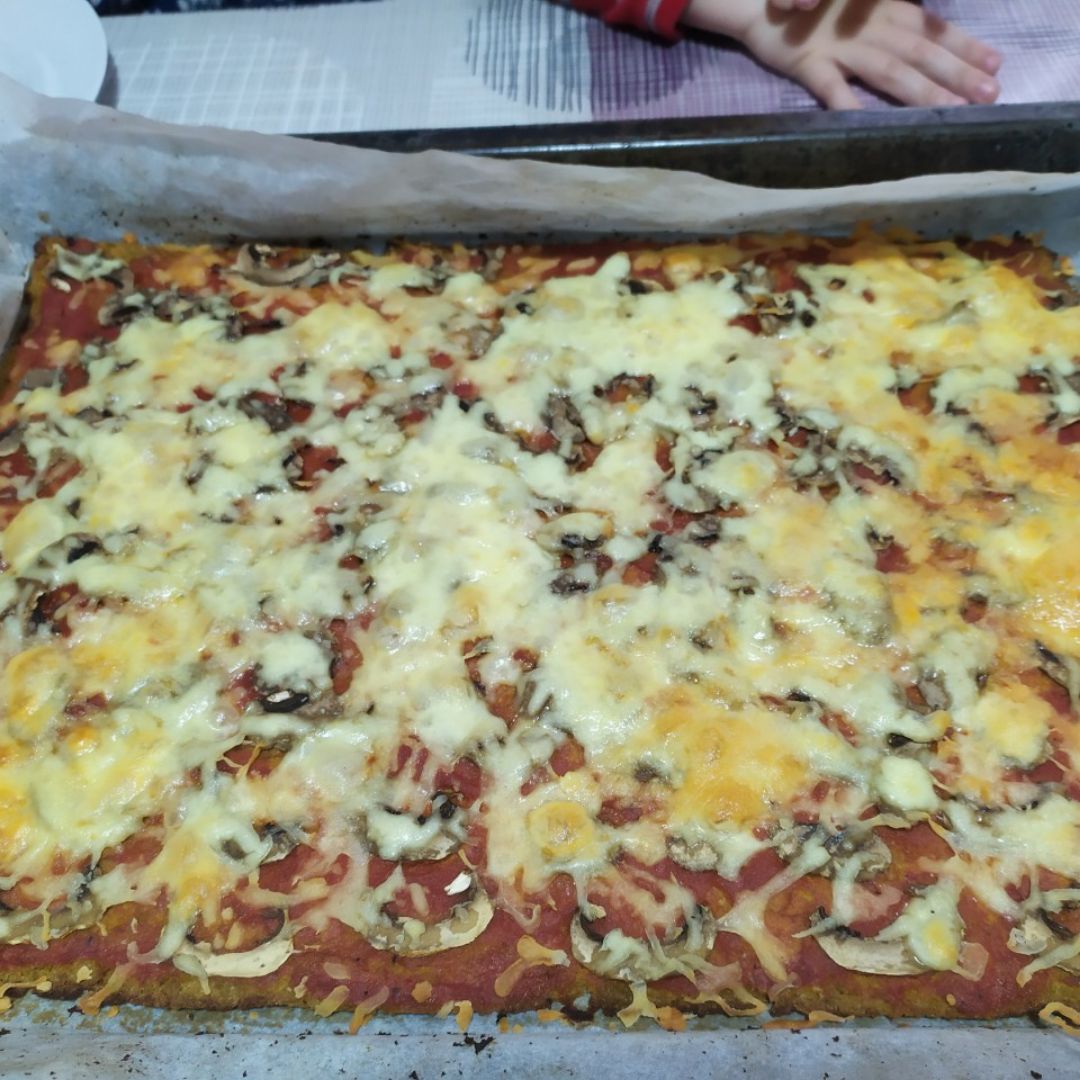 Pizza de romanescu Pizza de romanescu