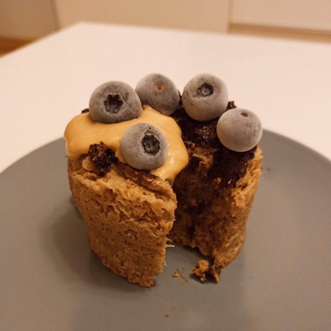 Mugcake coulant de chocolate 🍌🍫🥜 Mugcake coulant de chocolate 🍌🍫🥜