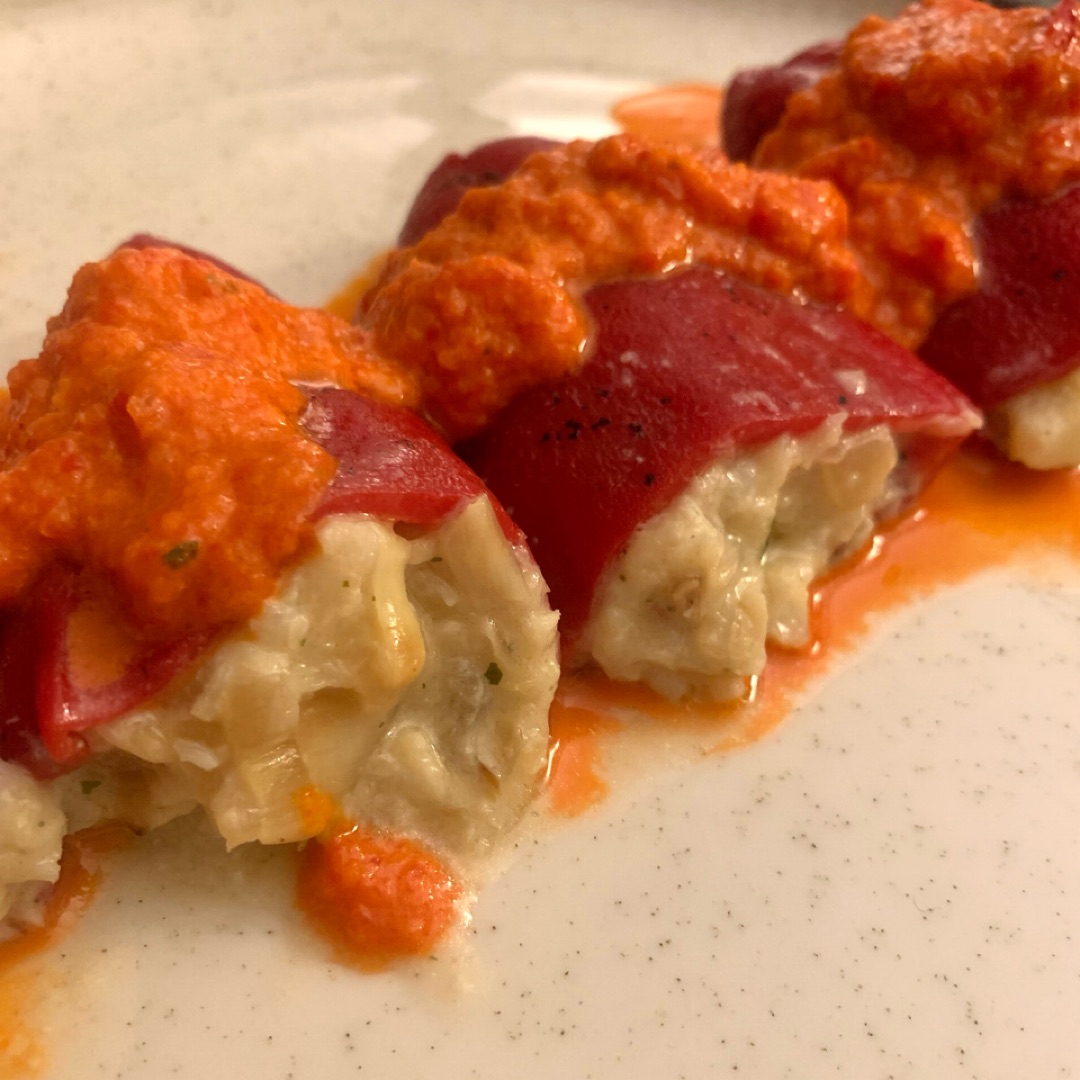 PIMIENTOS DEL PIQUILLO RELLENOS DE BACALAO