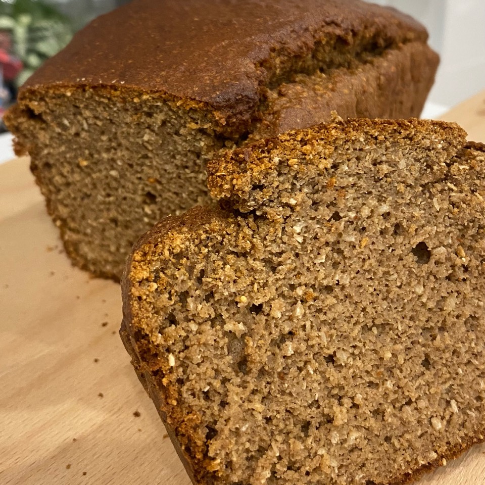 Bizcocho de coco y almendra sin gluten ni lactosa 