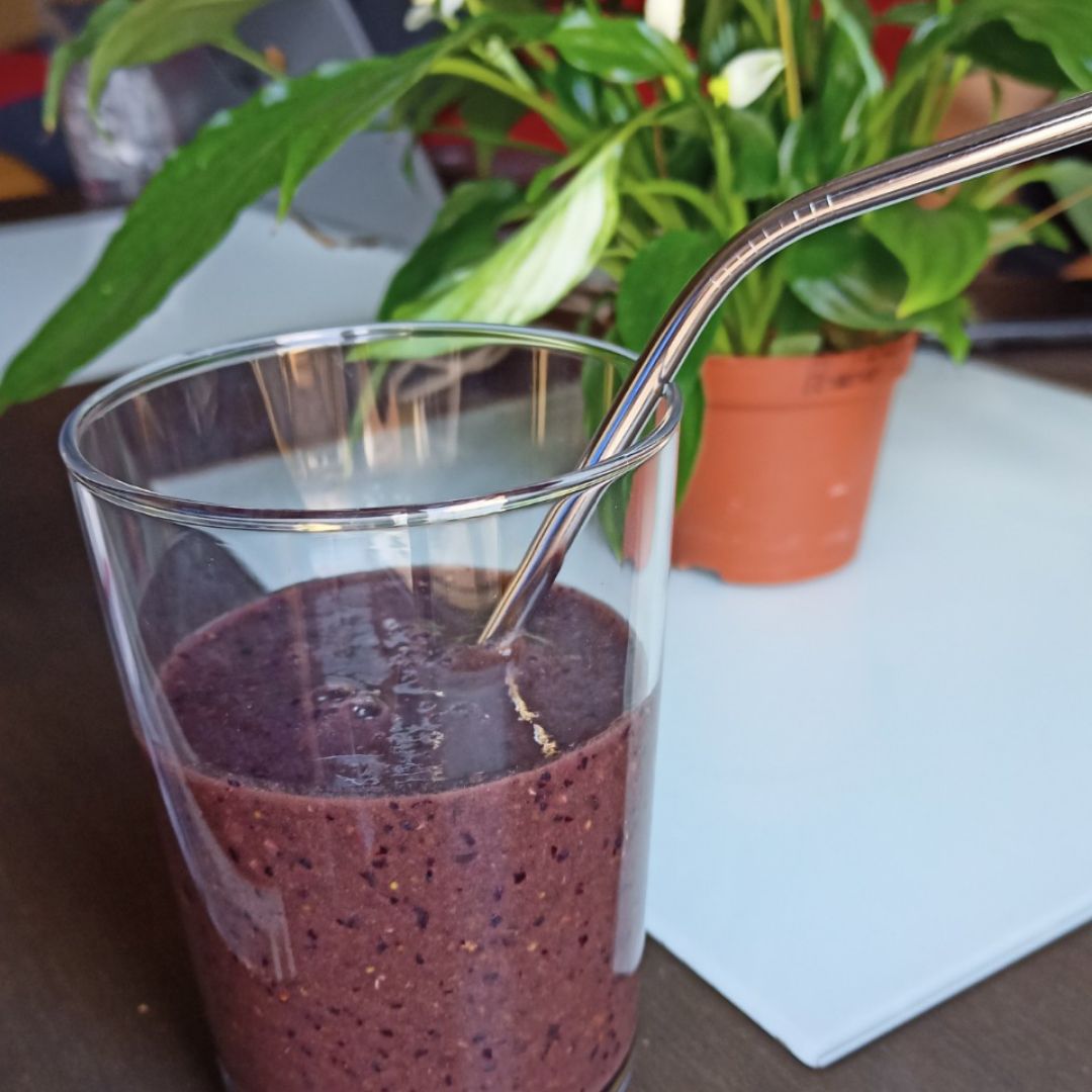 Batido de arándanos y plátano.