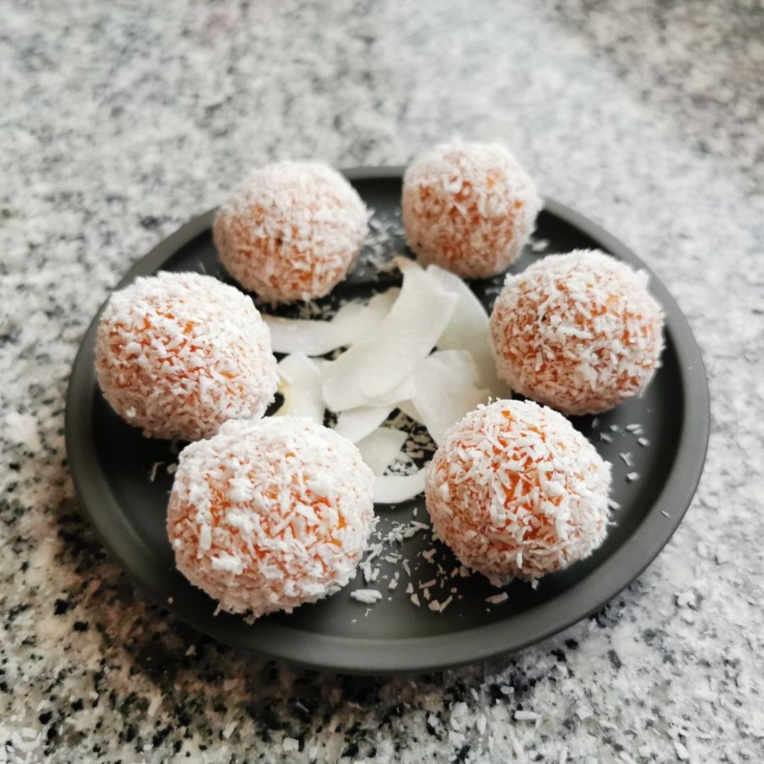 Bolitas de coco 🥥 Bolitas de coco 🥥